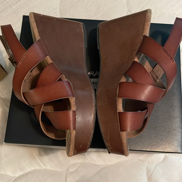 Strappy wedge - Picture 5 of 7